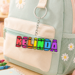 Portachiavi personalizzato in acrilico leggero, multicolore, stile pastello, con nome – Regalo per l’uso quotidiano, il ritorno a scuola e il compleanno, per ragazze e ragazzi