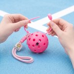 Personlig, flerfarget nøkkelring og bagasjelapp til pickleball med tekst og logo – en perfekt gave til kampdager og bursdager for pickleballspillere og -entusiaster