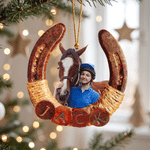 Adorno de acrílico con diseño personalizado de herradura y foto, muy bonito, con texto sobre un rancho de caballos; regalo de Navidad para propietarios de caballos