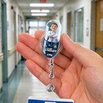 Personalized Pill Capsule Cartoon Medical Staff Retractable Badge Reel with Name Nurses' Day Appreciation Birthday Gift for Doctor Nurse