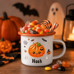 Spersonalizowany, wielokolorowy, emaliowany kubek o pojemności 12 oz z motywem halloweenowym przedstawiającym dynię w kształcie pierogów, z imieniem – prezent na imprezę halloweenową dla dzieci