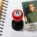 Personalisierter Foto-Stempel mit Lehrerporträt | mit Namen und Text | selbstfärbend | mehrfarbig | Lehrertags- und Geburtstagsgeschenk für Lehrer