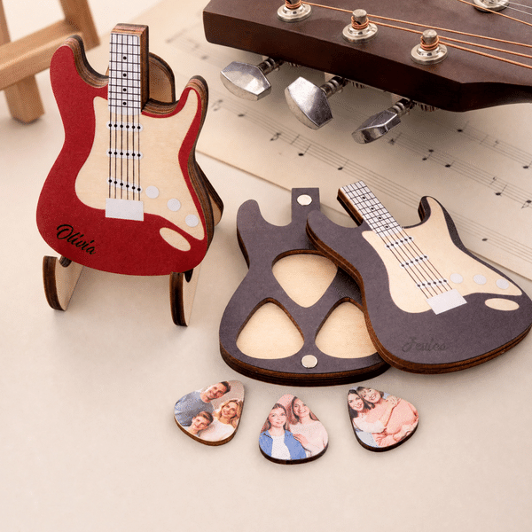 Personalised Guitar Shaped Wooden Guitar Pick Storage Case with Name & 3 Pcs Photo Picks Christmas Birthday Gift for Guitar Player Musician