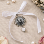 Personalised Retro Round Photo Wedding Bouquet Charm with Text and Heart Pendant Wedding Party Anniversary Memorial Gift for Brides