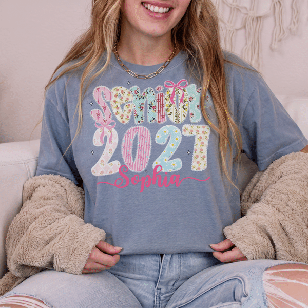 Personalized Coquette Bow Senior Soft T-shirt Sweatshirt Hoodie with Name and Year Graduation Senior Night Gift for Graduates Senior
