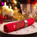 Personalized Holly Christmas Bell Design 100% Cotton Red Table Napkin with Name Table Decor Holiday Christmas Party Gift for Family Friends Kids