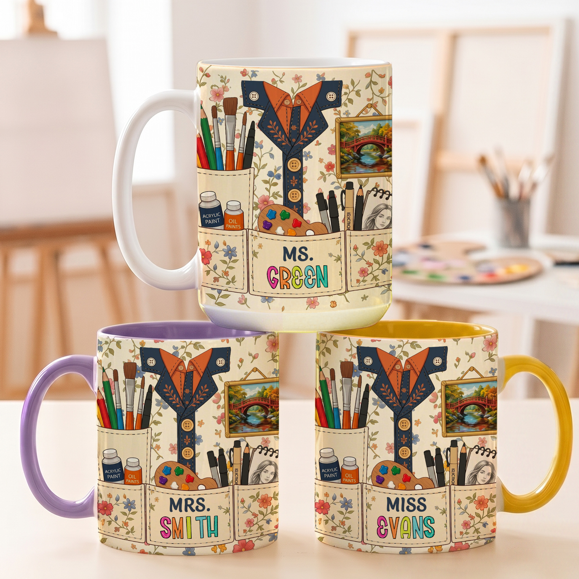Individuell gestaltete Malutensilien – Blumen – Keramiktasse (11 oz, 15 oz) mit Namen und Untersetzer – Für den täglichen Gebrauch – Geschenk zum Geburtstag oder zum Jahrestag – Für Künstler, Maler un