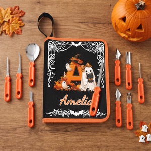 Set personalizzato di 10 strumenti per intagliare le zucche di Halloween a forma di fantasma, con iniziale del nome e custodia: regalo di Halloween per famiglie, ragazzi e ragazze