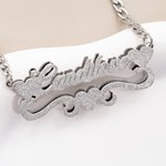 Collier personnalisé de style gothique « Bling » à double rangée : couronne, prénom, cœur et papillon – Idéal pour les fêtes d'anniversaire, les festivals de musique, cadeau pour femmes et filles