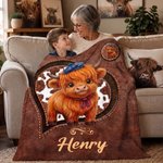Morbida coperta decorativa personalizzata con motivo a cuoricini e mucche delle Highlands, con nome: decorazione per la casa e regalo di compleanno per gli amanti delle mucche delle Highlands e per i 