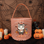 Secchiello personalizzato per caramelle con motivo a quadrati, orsetto carino, zucca e pipistrello in stile cartone animato, con nome: regalo per la festa di Halloween per bambini