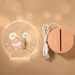 Individuell gestaltetes, niedliches LED-Nachtlicht mit Ballettbär und Geburtsblume, mit Namen und Holzsockel – Raumdekoration und Geburtstagsgeschenk für Ballettliebhaber