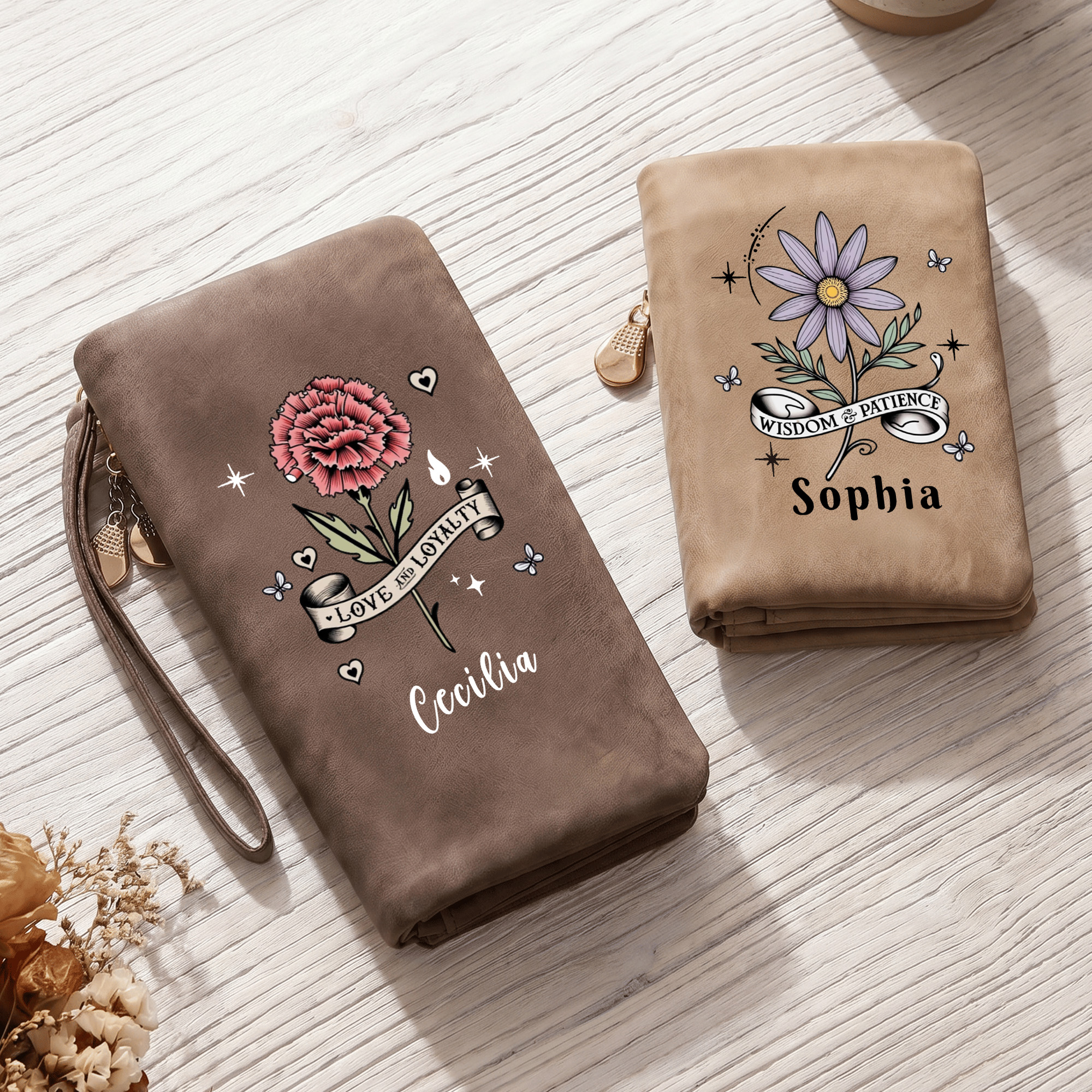 Personalisierte Geldbörse aus PU-Leder mit Geburtsblume, dreifach gefaltet, mit Namen – Geburtstags- und Jubiläumsgeschenk für Frauen und Freundinnen