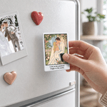 Iman de cerámica para la nevera con retrato personalizado de un personaje de dibujos animados a juego con la temática de la boda, con texto; regalo de aniversario de boda para los novios