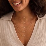 Collana con ciondolo a forma di cuore con pietra natale e proiezione fotografica personalizzata, con nome inciso – Gioiello delicato, regalo per anniversario, compleanno o Natale per donna