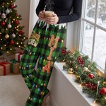 Gepersonaliseerde, kleurrijke kerstverlichting in ruitjespatroon – Pyjamabroek met peperkoekmannetje en naam – Kerstcadeau voor het hele gezin: voor kinderen, vrouwen en mannen