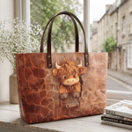 Personalized 3D-Effect Artwork Highland Cow Large Capacity Tote Bag with Name Daily Use Birthday Gift for Women Highland Cow Lovers