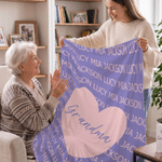 Gepersonaliseerde, veelkleurige, hartvormige decoratieve deken met naam en titel – woonaccessoire, verjaardags- of kerstcadeau voor mama, oma en het hele gezin