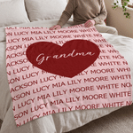 Gepersonaliseerde, veelkleurige, hartvormige decoratieve deken met naam en titel – woonaccessoire, verjaardags- of kerstcadeau voor mama, oma en het hele gezin