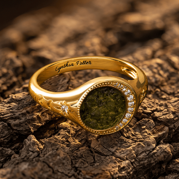 Personalized Moldavite Inspired Star Moon Sterling Silver Ring with Engraved Text Dainty Jewelry Birthday Anniversary Gift for Women