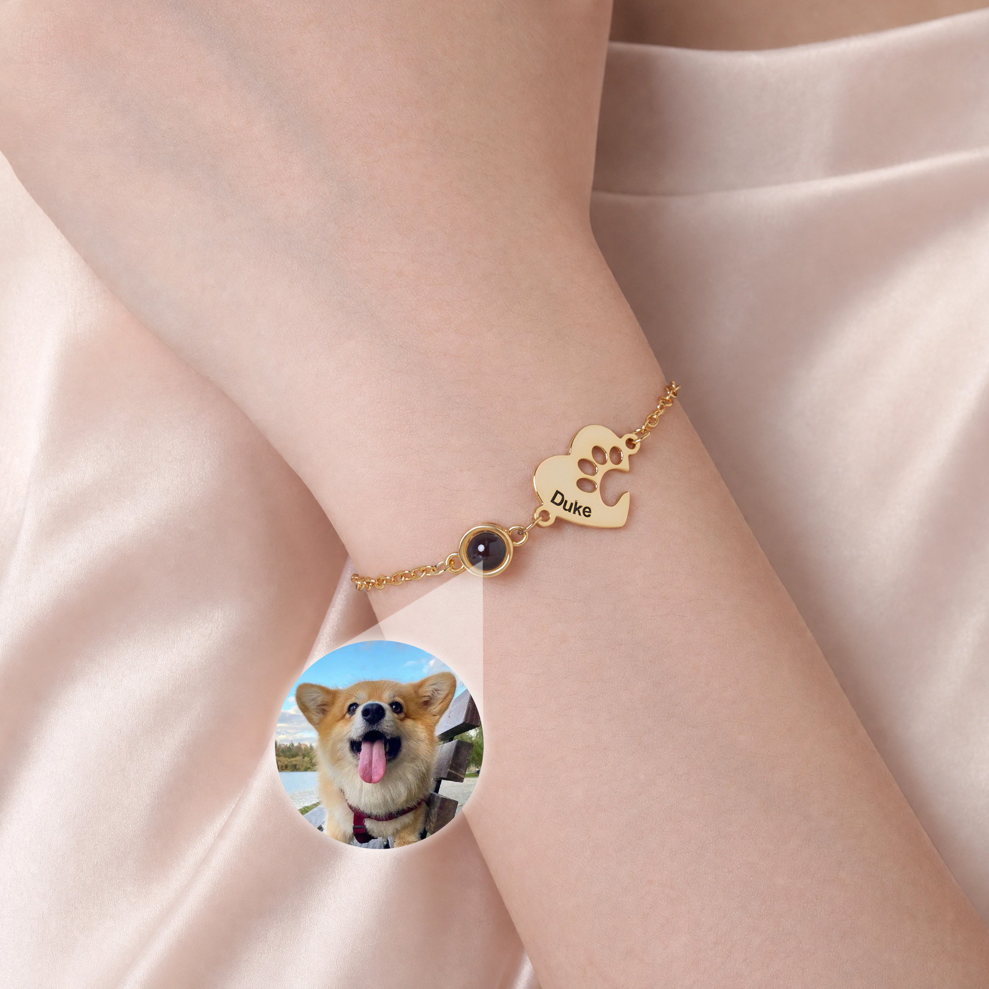 Personalisiertes Armband mit Herz- und Pfoten-Fotoprojektion und Namensgravur – Geburtstagsgeschenk für Tierhalter und Tierliebhaber