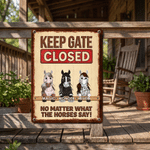 Personalised Keep Gate Closed 1-3 Horses Peeking Tinplate Painting with Names Barn Decor Birthday Gift for Horse Owners