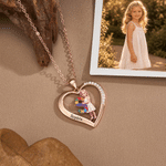 Collana personalizzata in argento sterling con cuore, foto e puzzle in stile cartone animato, con nome e iniziale: regalo di compleanno per il Mese della sensibilizzazione sull’autismo, dedicato ai fa