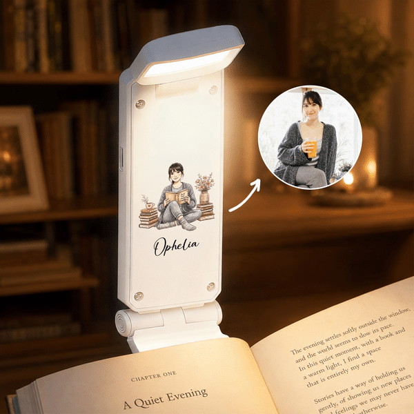 Porte-livre lumineux LED rechargeable personnalisé avec photo d'un personnage de lecture et nom, accessoire de lecture pour un usage quotidien, cadeau d'anniversaire pour les passionnés de lecture