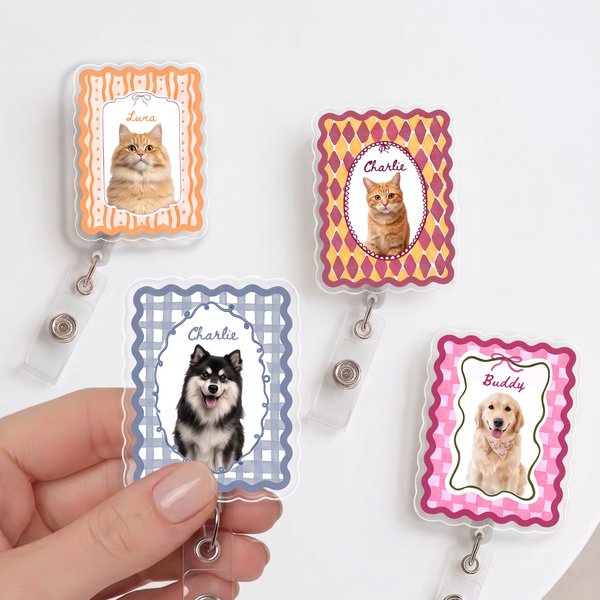 Personalized Vintage Watercolor Pet Photo Badge Reel with Name Daily Use Nurses' Day Gift for Healthcare Workers Pet Lovers