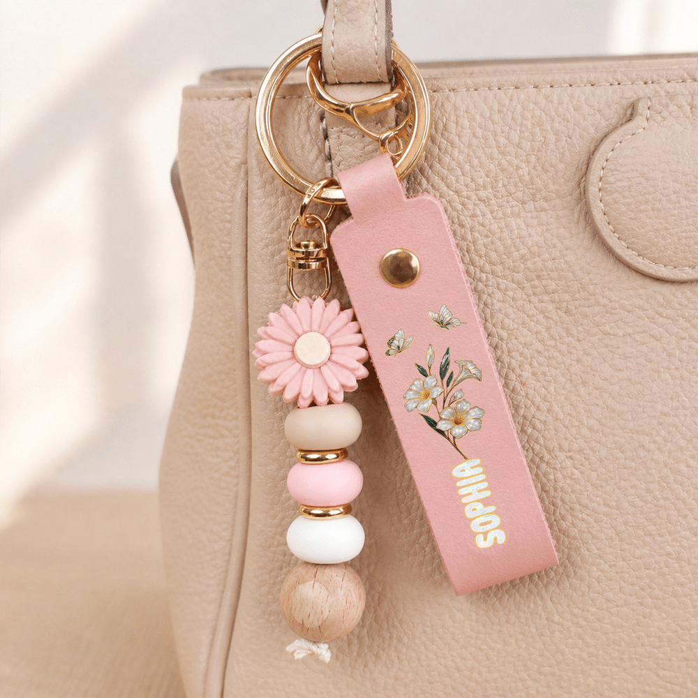 Personalised Birth Flower PU Leather Keyring with Name and Daisy Bead Pendant Wedding Party Birthday Gift for Best Friends Bridesmaids 5