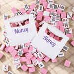 Set di 2 mescolatori personalizzati per tessere da mahjong multicolori con nome e impugnatura ergonomica: regalo perfetto per le serate di gioco al Mahjong Club, dedicato agli appassionati di mahjong