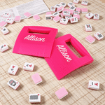 Set di 2 mescolatori personalizzati per tessere da mahjong multicolori con nome e impugnatura ergonomica: regalo perfetto per le serate di gioco al Mahjong Club, dedicato agli appassionati di mahjong
