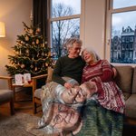Gepersonaliseerde zachte plaid met foto in olieverfschilderstijl en naam | Woondecoratie cadeau voor verjaardag housewarming voor familie en vrienden