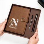Carnet A5 personnalisé en cuir PU avec motif « fleur de naissance » et effet nacré, nom gravé, stylo et coffret cadeau : cadeau d'anniversaire de remerciement pour les enseignants et les collègues