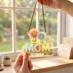 Personalized 3D-Effect Artwork 1-6 Kids’ Names & Flowers Mom Acrylic Hanging Ornament with Text Window Hanging Birthday Gift for Mom