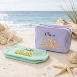 Borsa da trucco personalizzata con fiore del mese di nascita, a strisce multicolori e con nome: accessorio indispensabile da viaggio, per l'uso quotidiano, regalo di compleanno o di Natale per donne e