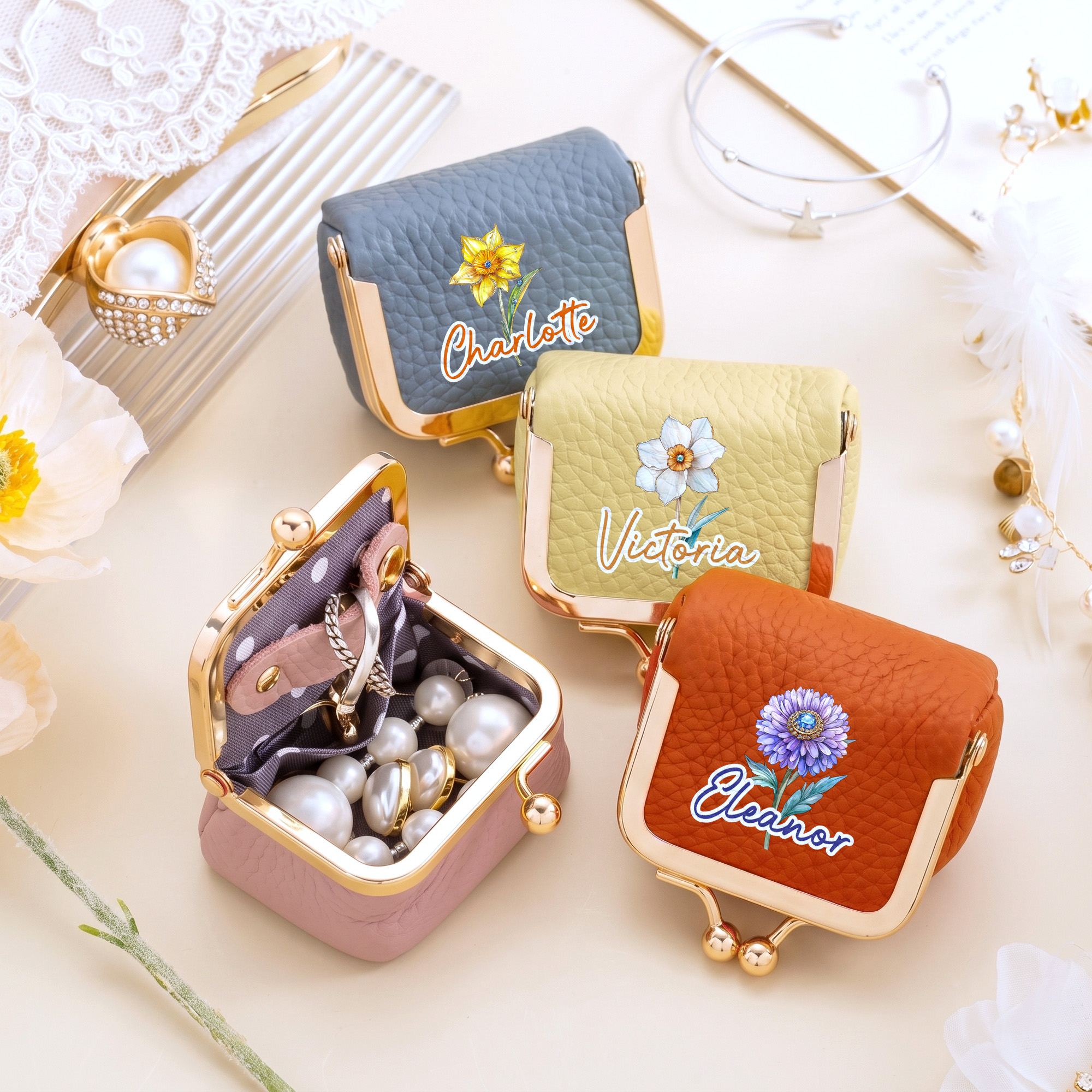 Individuell gestaltetes Retro-Ölgemälde mit Edelstein und Geburtsblume – tragbares Schmucketui aus PU-Leder mit Kiss-Lock-Verschluss und Namensgravur – Alltagsgeschenk zum Geburtstag für Frauen