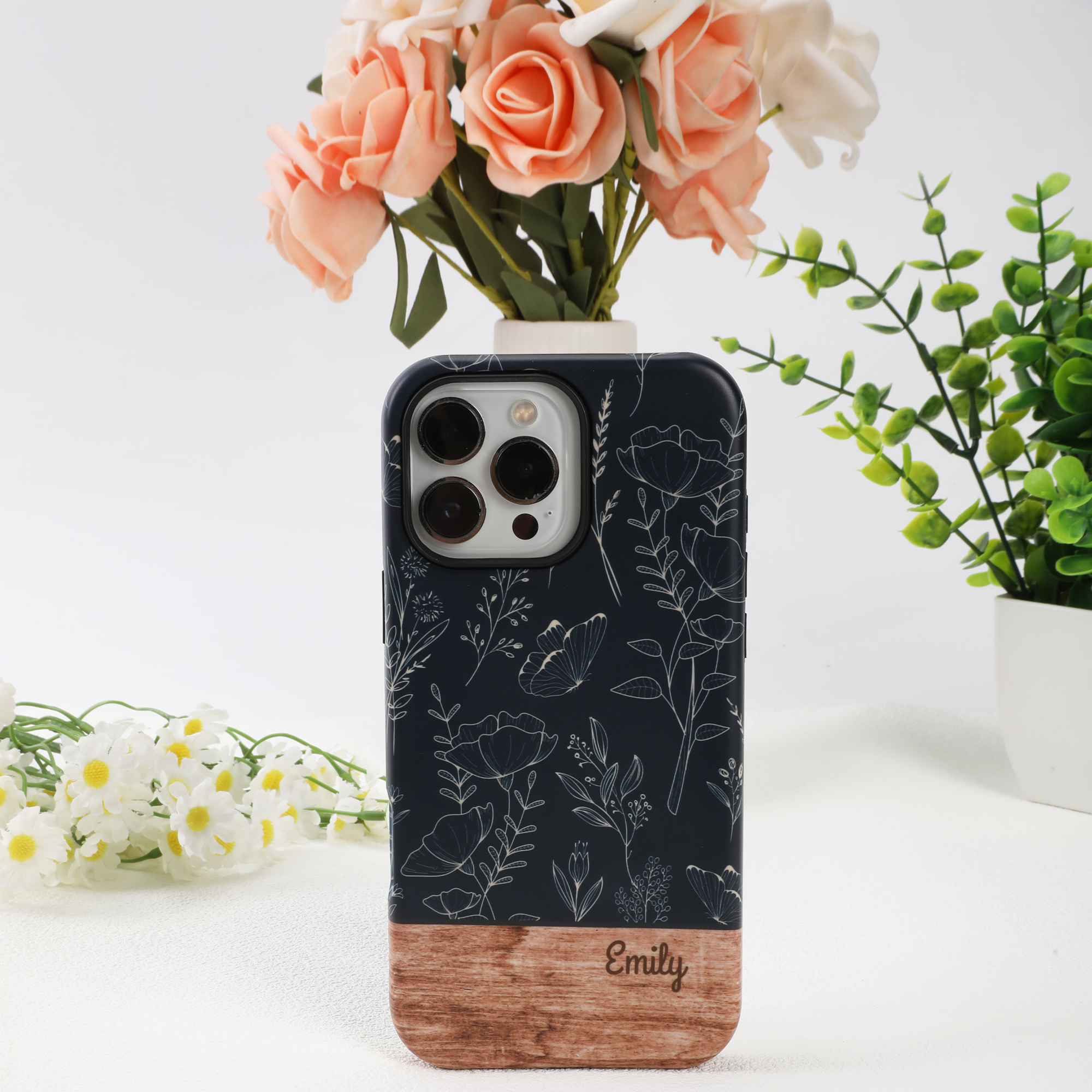 Individuell gestaltete Handyhülle mit Blumen- und Holzmaserung-Design für iPhone und Samsung mit Namen – Alltagsgeschenk zum Geburtstag für die beste Freundin