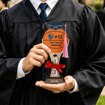 Ornamento personalizzato a forma di cappello da laurea da basket con fermasoldi in legno