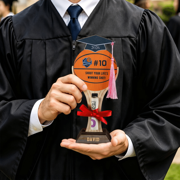 Ornamento personalizzato a forma di cappello da laurea da basket con fermasoldi in legno