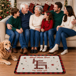 Zerbino antiscivolo personalizzato con fiocchi di neve natalizi, renne e nomi dei membri della famiglia, con testo e anno: regalo di Natale per la famiglia e gli amici