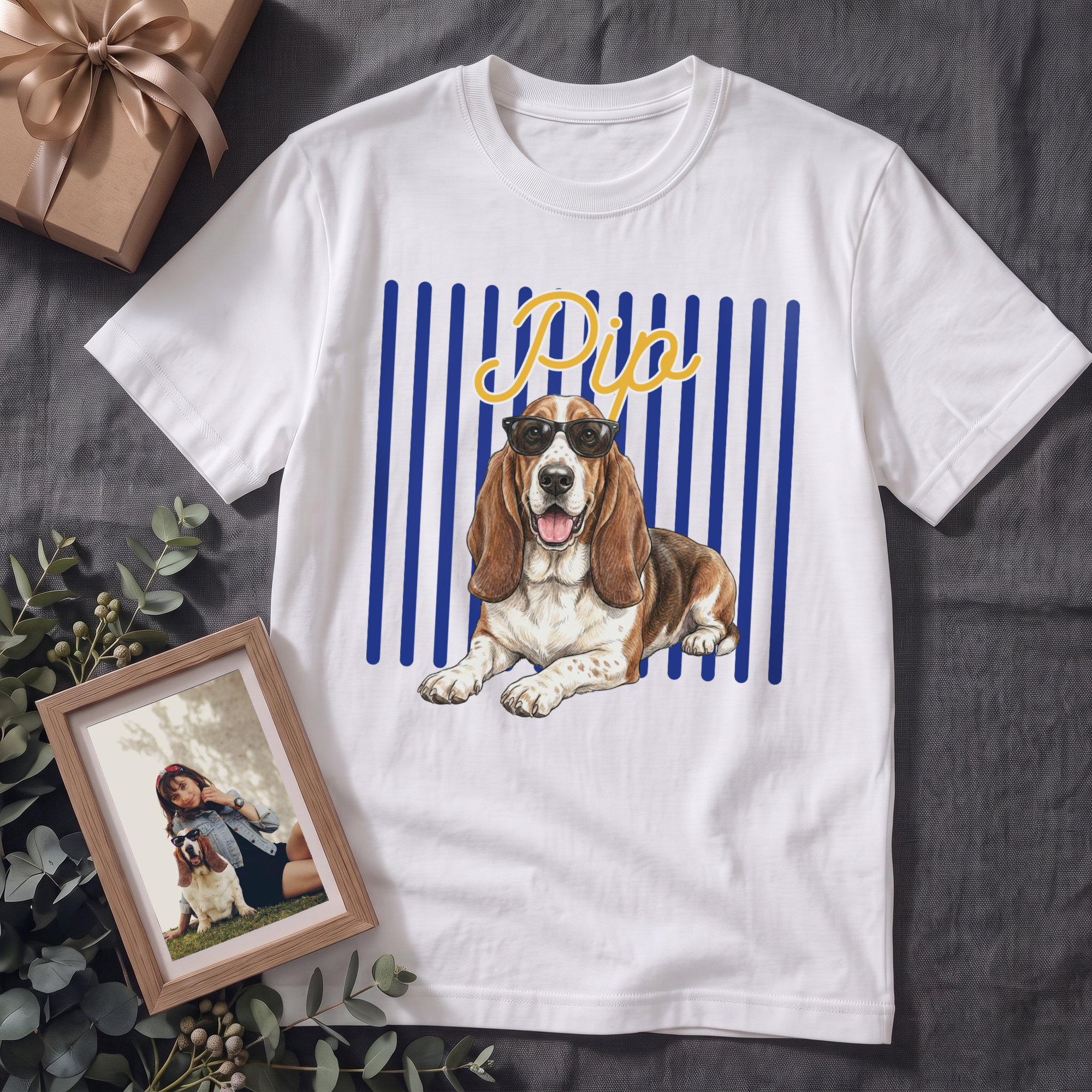 Individuell gestaltetes, niedliches T-Shirt, Sweatshirt oder Kapuzenpullover mit Streifenmuster und Haustierfoto sowie Namen – Alltagskleidung, Geschenk für Haustierpartys und Geburtstage für Familien