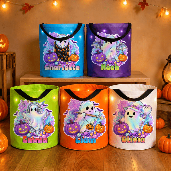 Gepersonaliseerde Halloween-spookpompoen LED-lampje-emmertas met naam – Halloween-cadeau voor ‘trick-or-treat’-activiteiten voor jongens en meisjes