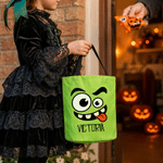 Individuell gestalteter LED-Süßigkeiten-Eimer im Halloween-Design mit Gesichtsausdruck und Namensaufdruck – Halloween-Geschenk für Kinder zur „Süßes oder Saures“-Party