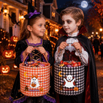 Cesta de caramelos reutilizable, 100 % algodón, con estampado de cuadros y un simpático fantasma de Halloween de dibujos animados, personalizada con el nombre; regalo para la actividad de «truco o tra