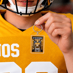 Personalised American Football Player Acrylic Keyring with Team Name and Shirt Number Game Day Birthday Gift for American Football Players Coaches