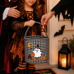 Cesta de caramelos reutilizable, 100 % algodón, con estampado de cuadros y un simpático fantasma de Halloween de dibujos animados, personalizada con el nombre; regalo para la actividad de «truco o tra