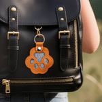 Personalized Angel Wings Pet Photo Paw-Shaped PU Leather Keychain with Name Fur Keepsake Sympathy Birthday Gift for Pet Lover