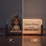 Veilleuse LED personnalisée avec photo d'un personnage de dessin animé représentant une technicienne en ongles, avec prénom et nom du salon – Décoration de table et cadeau de bienvenue pour les techni