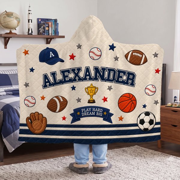 Personalized 3D-Effect Artwork Sports Patterns Soft Throw Hooded Blanket with Name Initial Daily Use Room Decor Birthday Gift for Kids